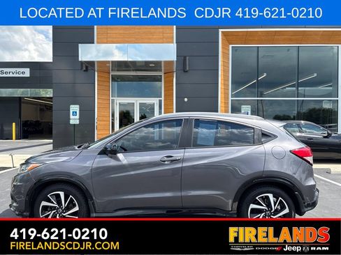 Used 2019 Honda HR-V Sport image 2