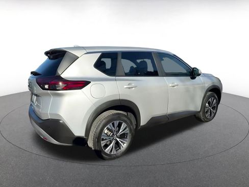 Used 2023 Nissan Rogue SV image 15