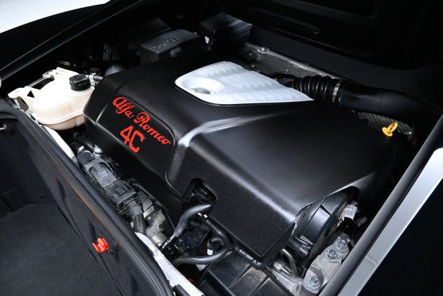 Used 2016 Alfa Romeo 4C Spider RWD image 45