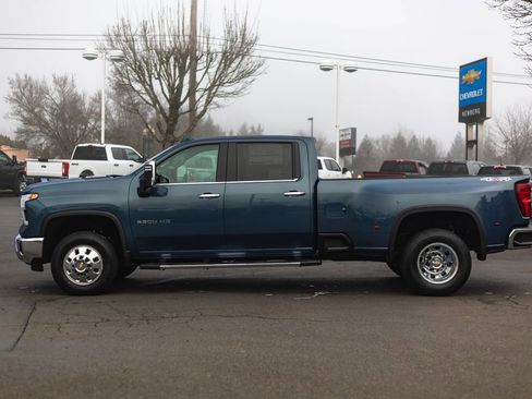 New 2026 Chevrolet Silverado 3500 LTZ w/ LTZ Convenience Package image 18