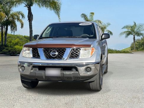 Used 2008 Nissan Frontier SE image 6