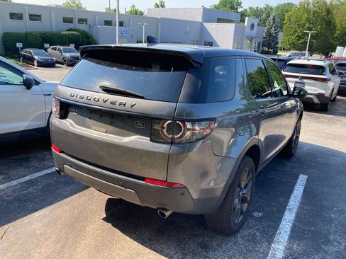 Used 2019 Land Rover Discovery Sport AWD/4WD image 6