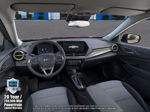 New 2026 Chevrolet Trax LT w/ Driver Confidence Package image 15