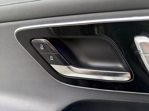 New 2026 Mercedes-Benz GLC 300 4MATIC image 24