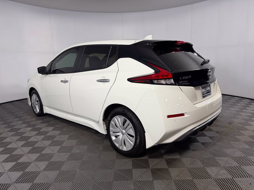 Used 2025 Nissan Leaf S FWD image 8