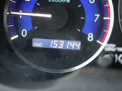 Used 2010 Toyota Sienna LE image 11