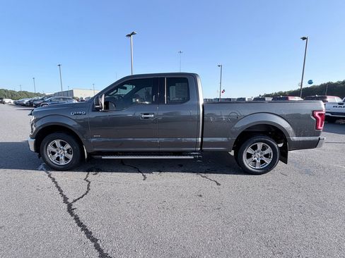 Used 2017 Ford F150 XLT w/ Equipment Group 302A Luxury RWD image 5