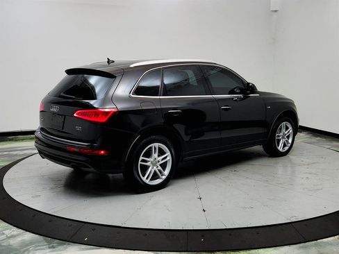 Used 2017 Audi Q5 2.0T Premium Plus w/ Technology Package image 5