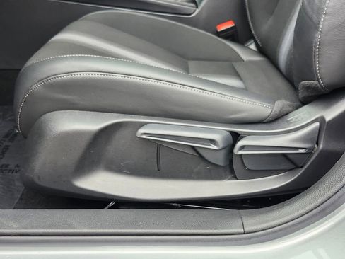 Used 2025 Honda Civic Sport image 6