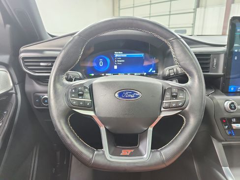 Used 2020 Ford Explorer ST w/ ST Street Pack AWD/4WD image 24