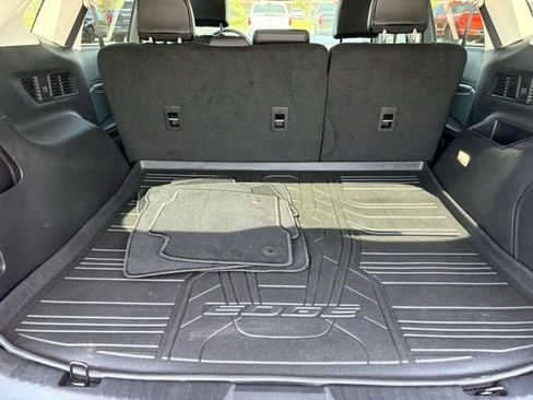Used 2024 Ford Edge Titanium w/ Equipment Group 301A AWD/4WD image 15