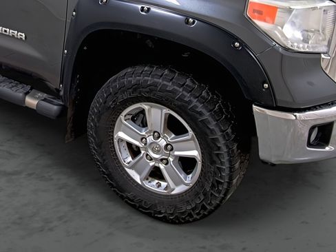 Used 2015 Toyota Tundra SR5 image 14