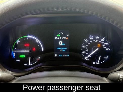 Used 2021 Toyota Sienna XLE image 32