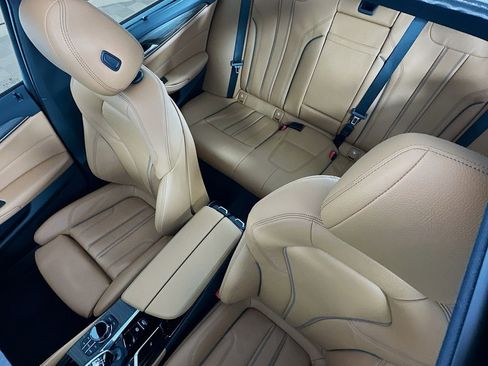 Certified 2023 BMW 540i xDrive w/ Dynamic Handling Package image 22