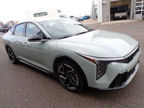 Certified 2025 Kia K4 GT-Line image 10