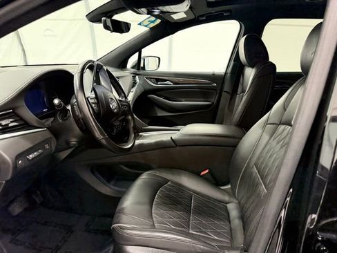Used 2023 Buick Enclave Avenir w/ Avenir Technology Package image 14