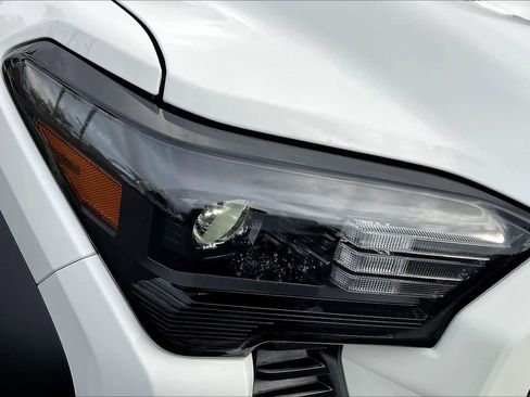 New 2026 Toyota Tacoma TRD Off-Road image 13