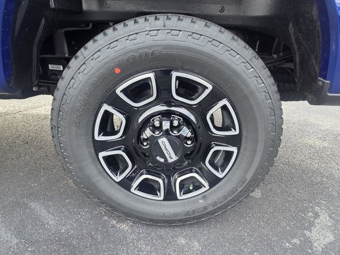 New 2026 Ford F250 Platinum image 15