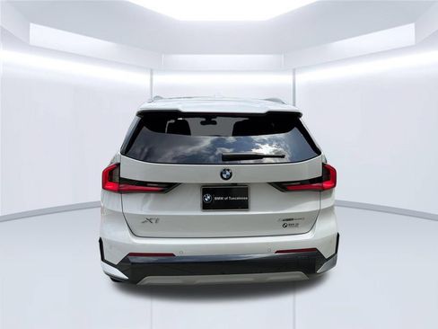 Used 2025 BMW X1 xDrive28i w/ Technology Package AWD/4WD image 6