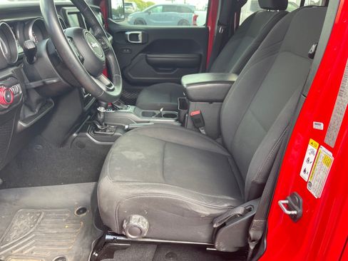 Used 2018 Jeep Wrangler Unlimited Sport S AWD/4WD image 10