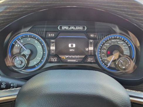 Used 2019 RAM 1500 Limited AWD/4WD image 10