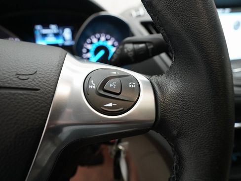 Used 2016 Ford Escape SE w/ SE Leather Comfort Package image 18