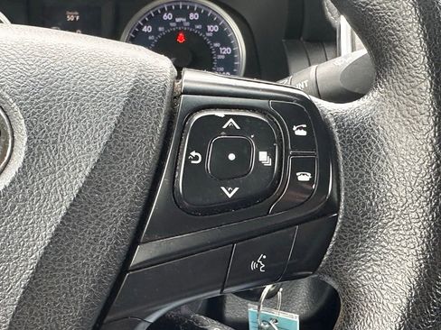 Used 2016 Toyota Camry LE image 26
