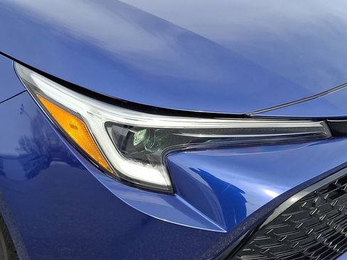 Certified 2024 Toyota Corolla SE w/ SE Package image 10