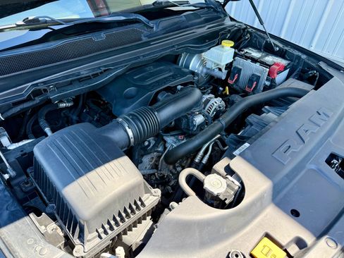Used 2019 RAM 1500 Big Horn AWD/4WD image 10