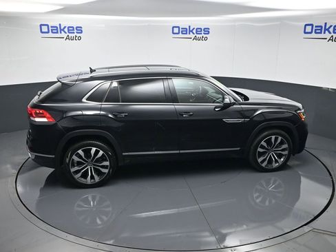 Used 2022 Volkswagen Atlas Cross Sport SEL Premium R-Line AWD/4WD image 56
