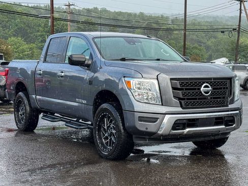 Used 2021 Nissan Titan SV w/ SV Convenience Package AWD/4WD image 1