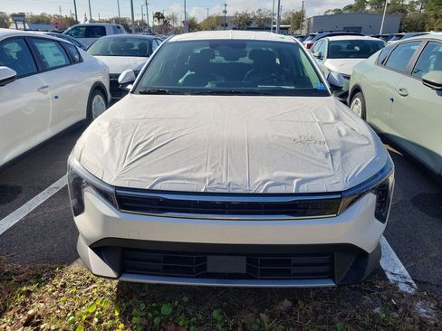 New 2026 Kia K4 EX image 2