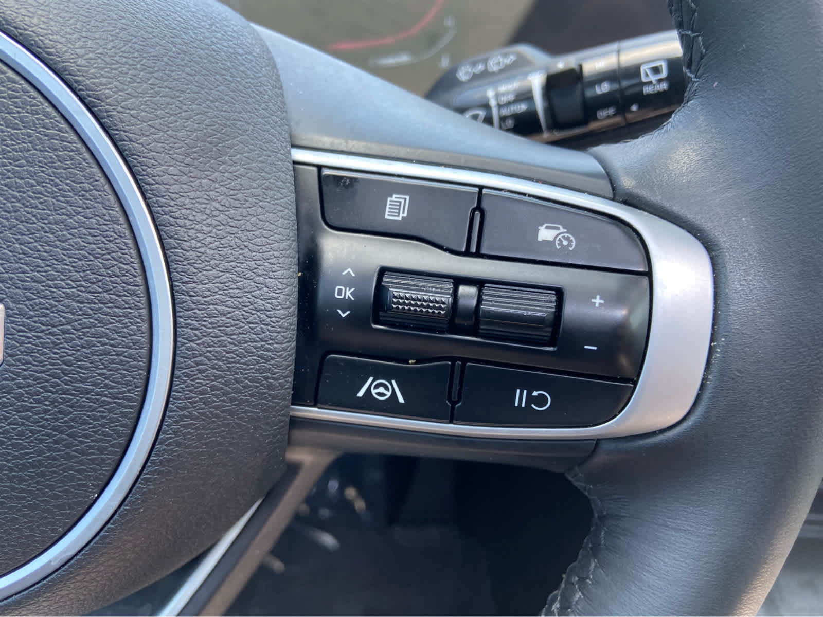 Used 2025 Kia Sportage X-Line w/ Premium Package AWD/4WD image 22