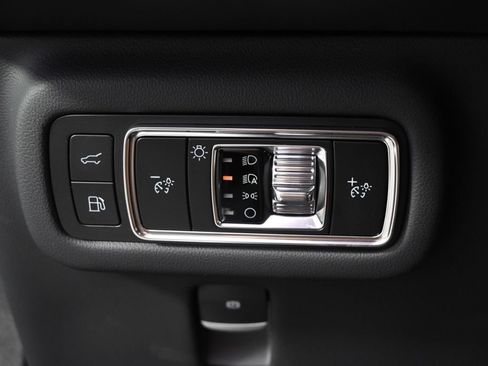 New 2026 Lincoln Nautilus Premier w/ Equipment Group 102A AWD/4WD image 24