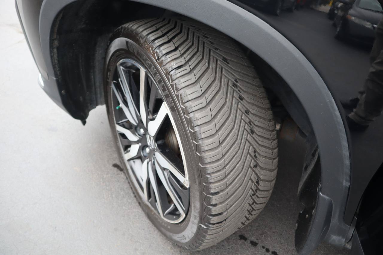 Used 2020 Honda Pilot Touring image 23