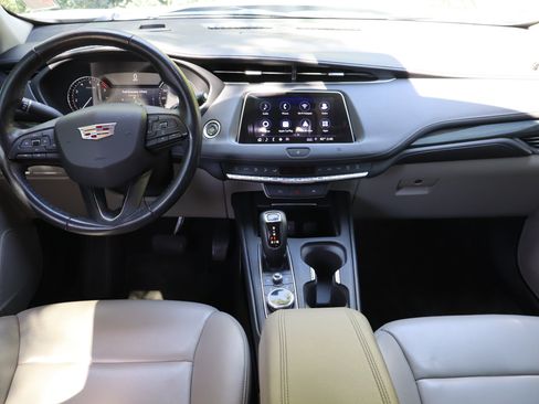 Used 2019 Cadillac XT4 Premium Luxury w/ Driver Assist Package FWD image 16