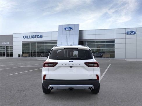 Used 2024 Ford Escape SE w/ PHEV Premium Package image 5