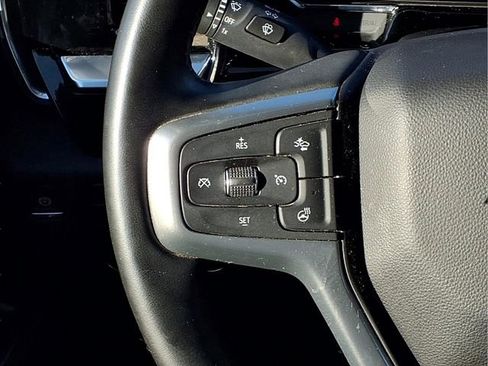 Used 2025 Chevrolet Silverado 2500 LT w/ Convenience Package AWD/4WD image 16