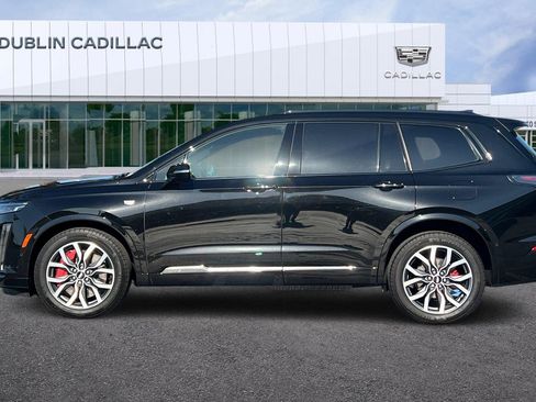 Certified 2024 Cadillac XT6 Sport w/ Platinum Package image 7