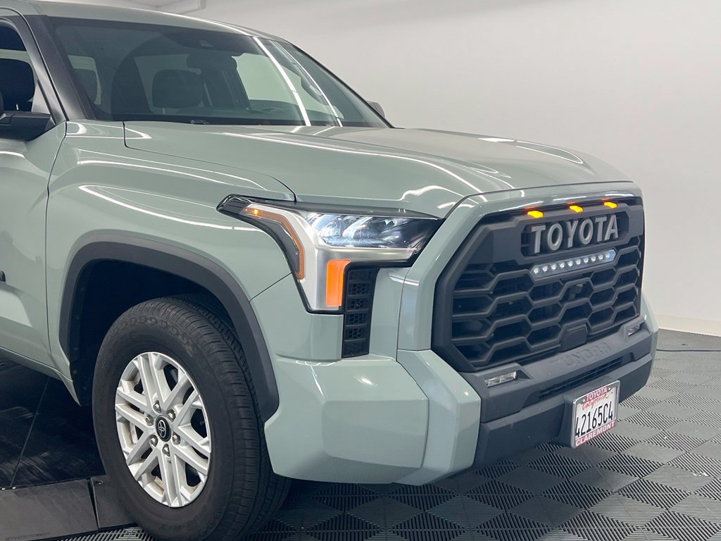 Used 2025 Toyota Tundra SR5 RWD image 8