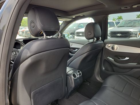 Used 2021 Mercedes-Benz GLC 300 image 13