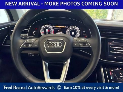 Used 2023 Audi Q7 3.0T Premium w/ Convenience Package AWD/4WD image 16