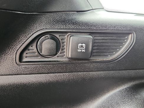 Used 2025 Jeep Grand Cherokee Limited AWD/4WD image 11