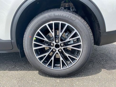 New 2025 Ford Escape SE FWD image 26