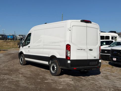 New 2026 Ford Transit 250 148 Medium Roof RWD image 5