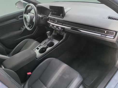 Used 2023 Honda Civic Sport image 20