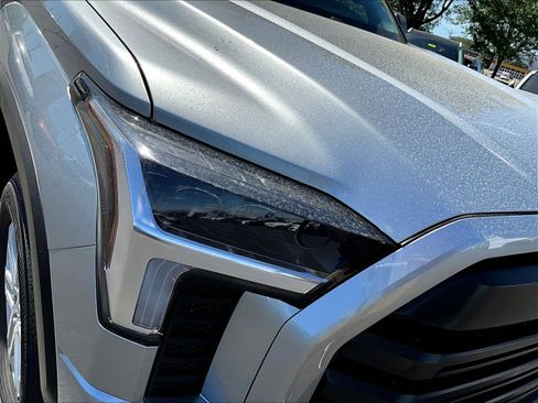 New 2026 Toyota Tundra SR5 AWD/4WD image 8
