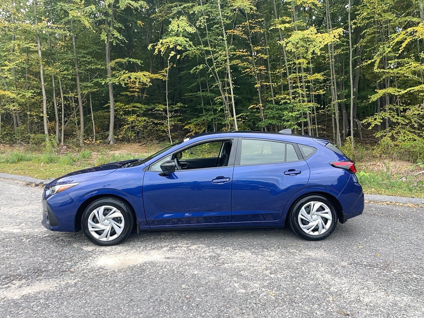 Used 2024 Subaru Impreza 2.0i AWD/4WD image 4