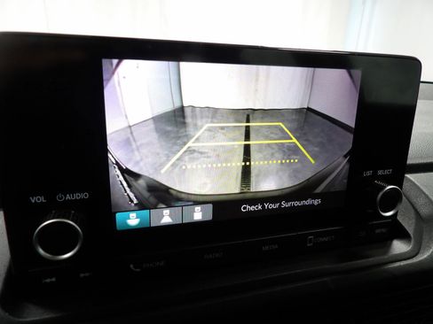 Used 2023 Honda Accord EX image 18