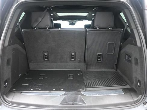 Used 2021 Cadillac Escalade Premium Luxury w/ Driver Assist Tech Package AWD/4WD image 39